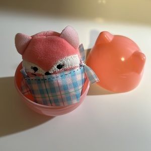 Peyton the fox squishville